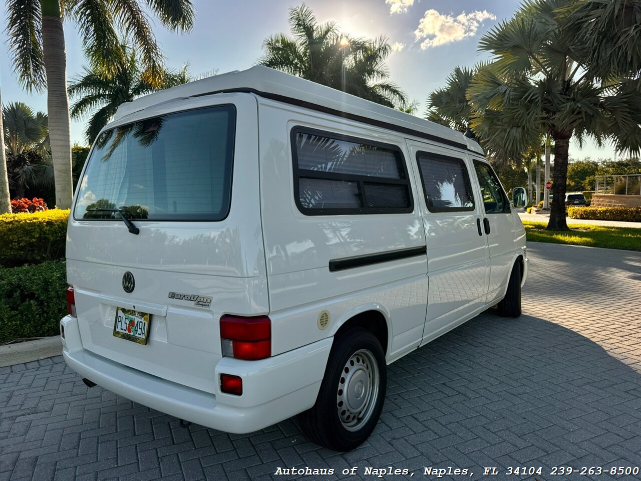 2002 Volkswagen EuroVan MV - Photo 5 - Naples, FL 34104