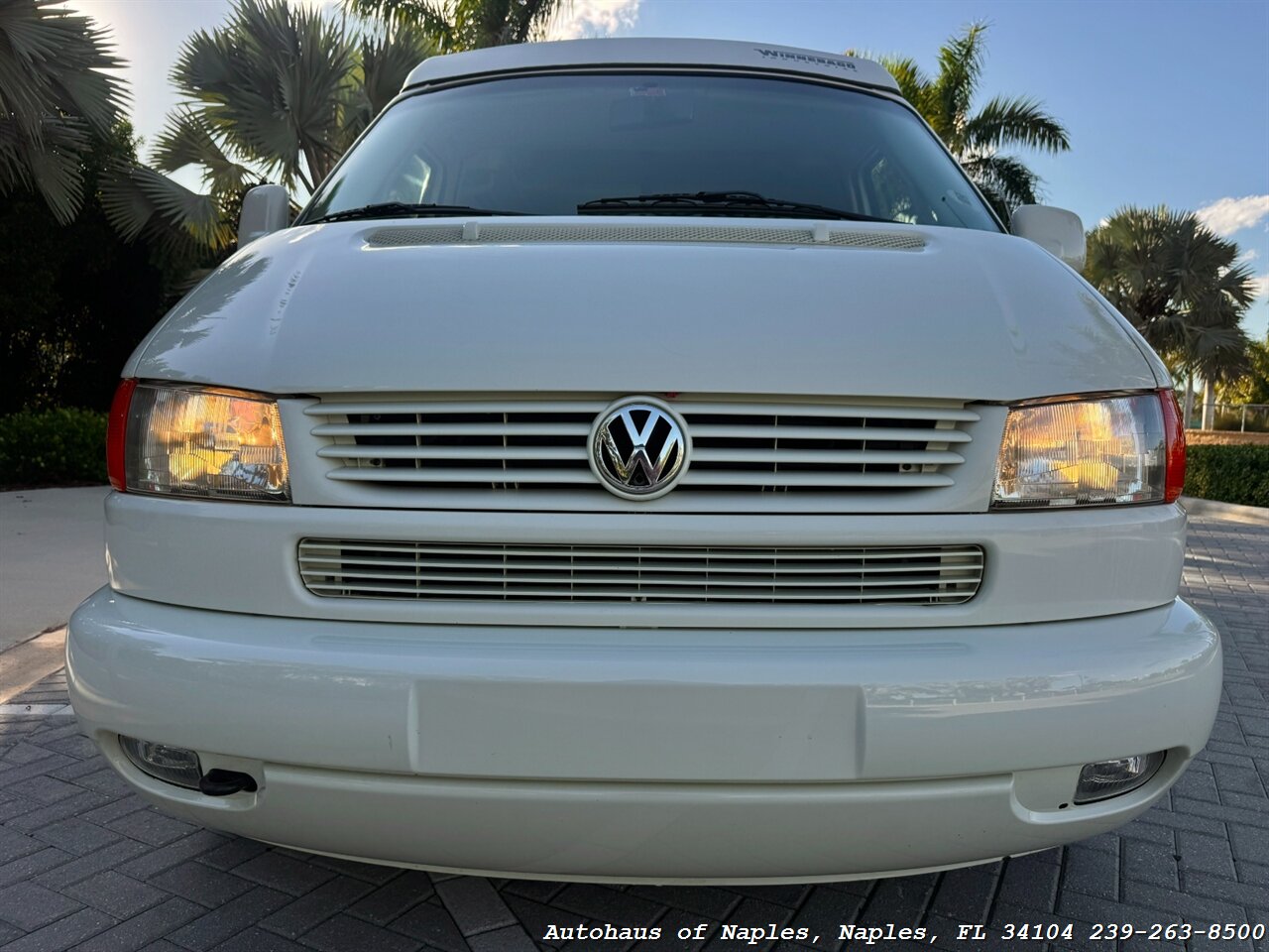2002 Volkswagen EuroVan MV - Photo 10 - Naples, FL 34104