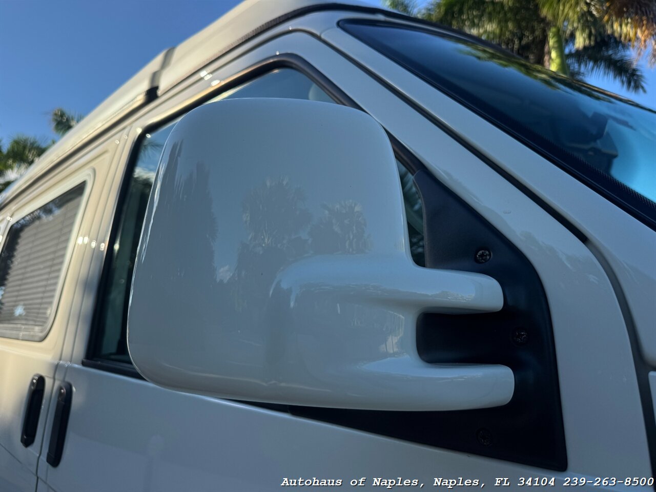 2002 Volkswagen EuroVan MV - Photo 23 - Naples, FL 34104