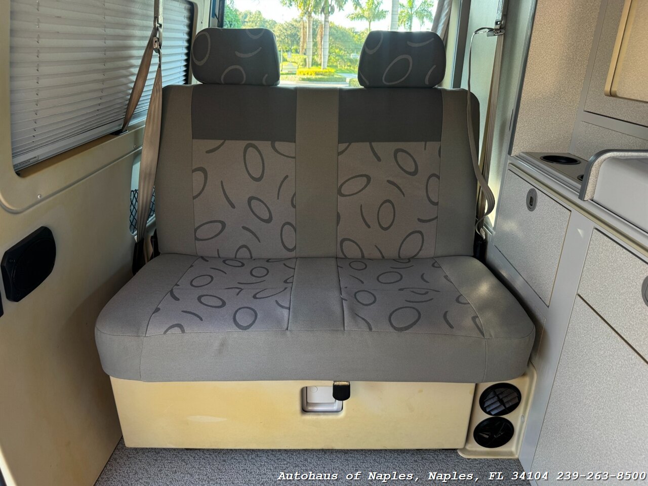 2002 Volkswagen EuroVan MV - Photo 40 - Naples, FL 34104