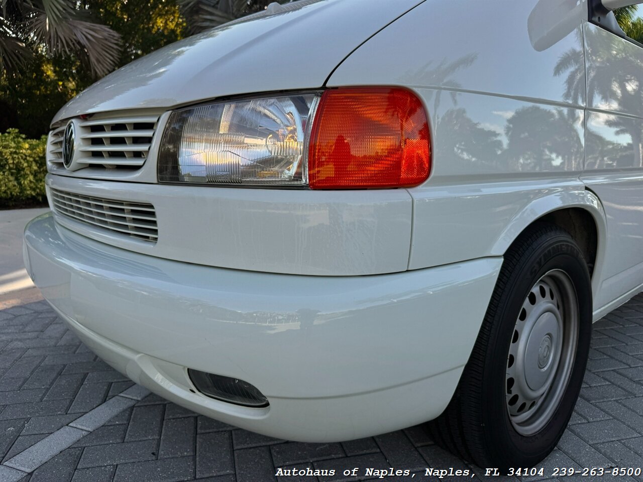 2002 Volkswagen EuroVan MV - Photo 8 - Naples, FL 34104