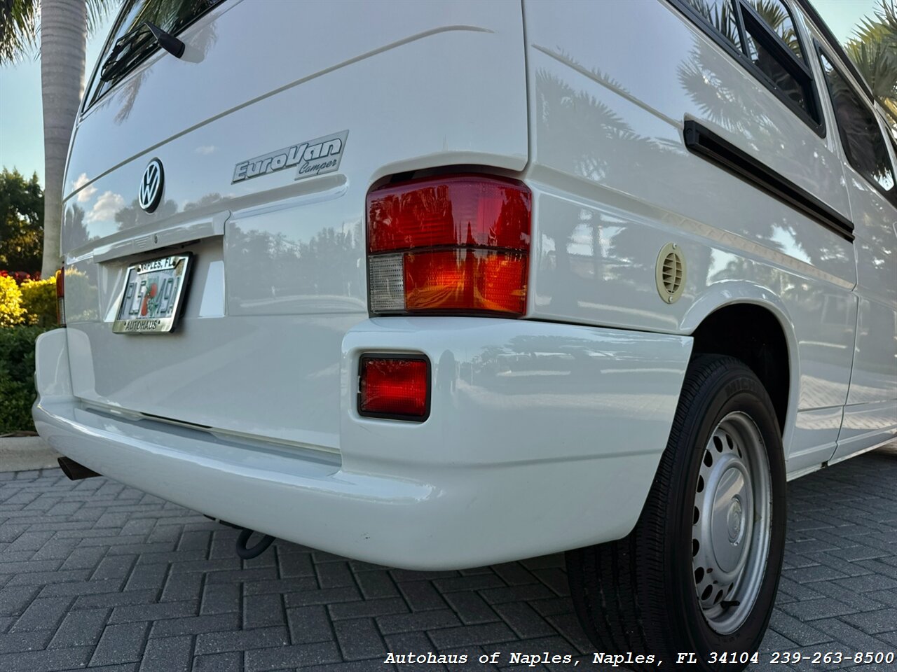 2002 Volkswagen EuroVan MV - Photo 27 - Naples, FL 34104