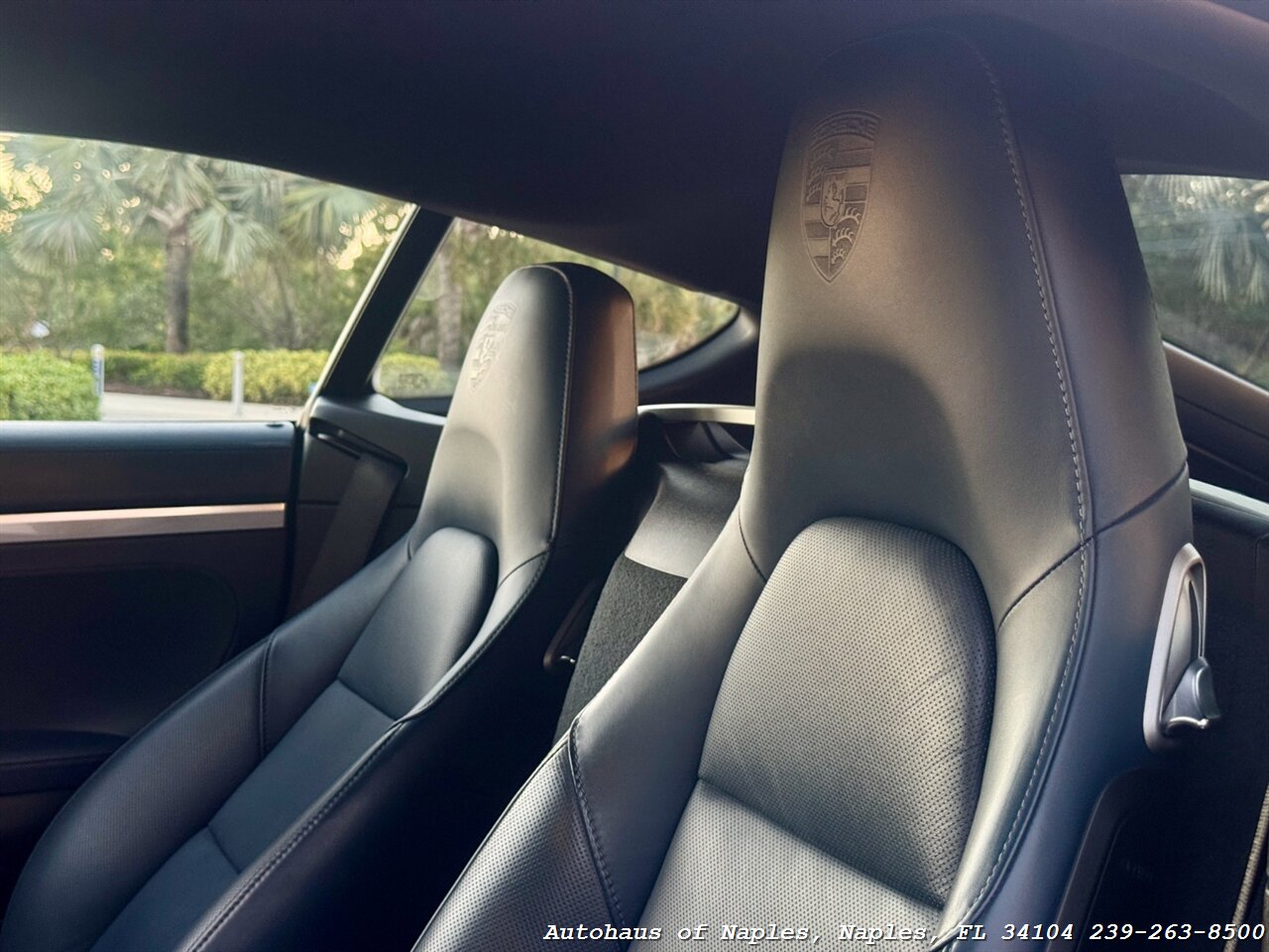 2017 Porsche 718 Cayman   - Photo 31 - Naples, FL 34104