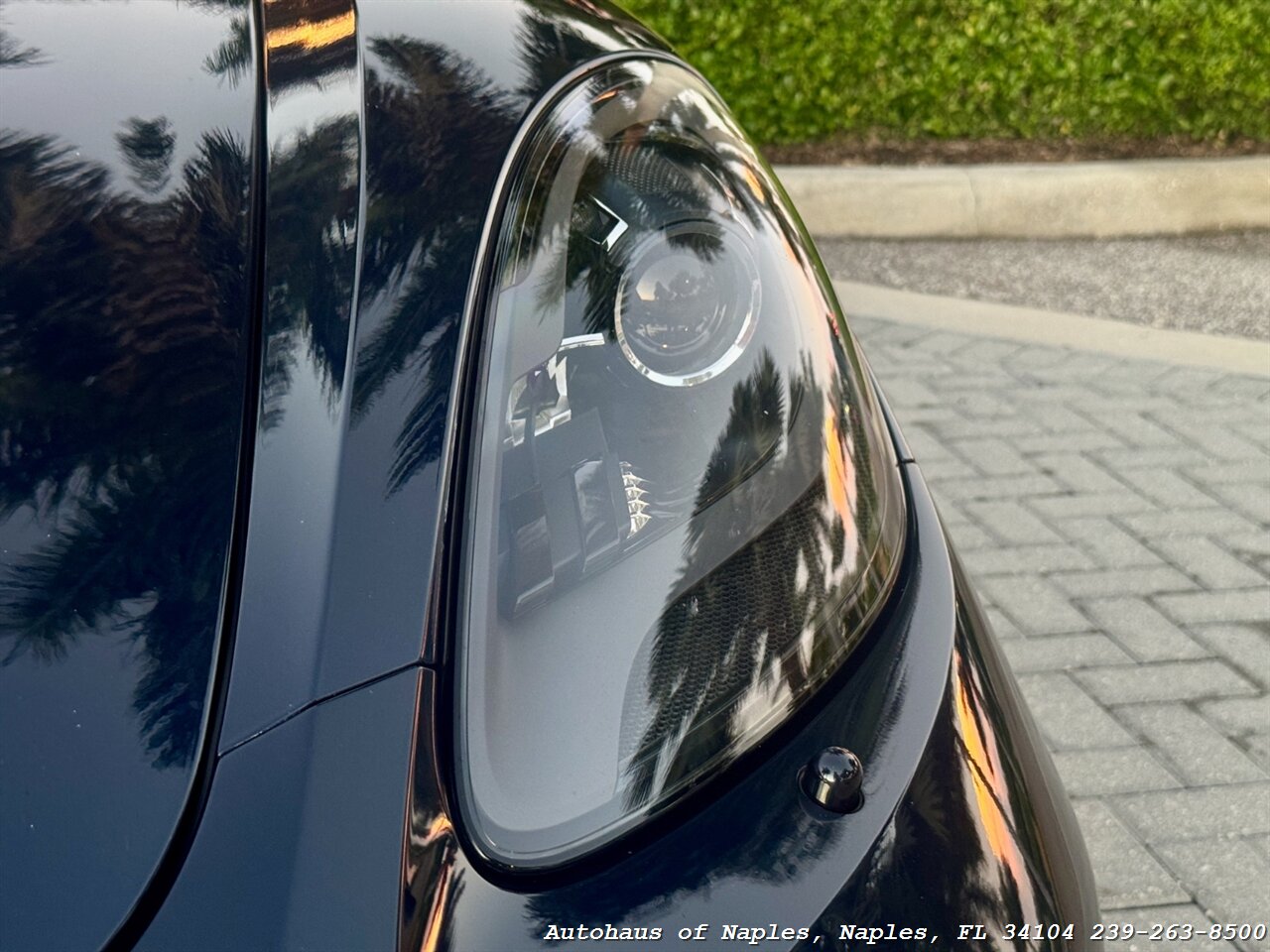 2017 Porsche 718 Cayman   - Photo 19 - Naples, FL 34104