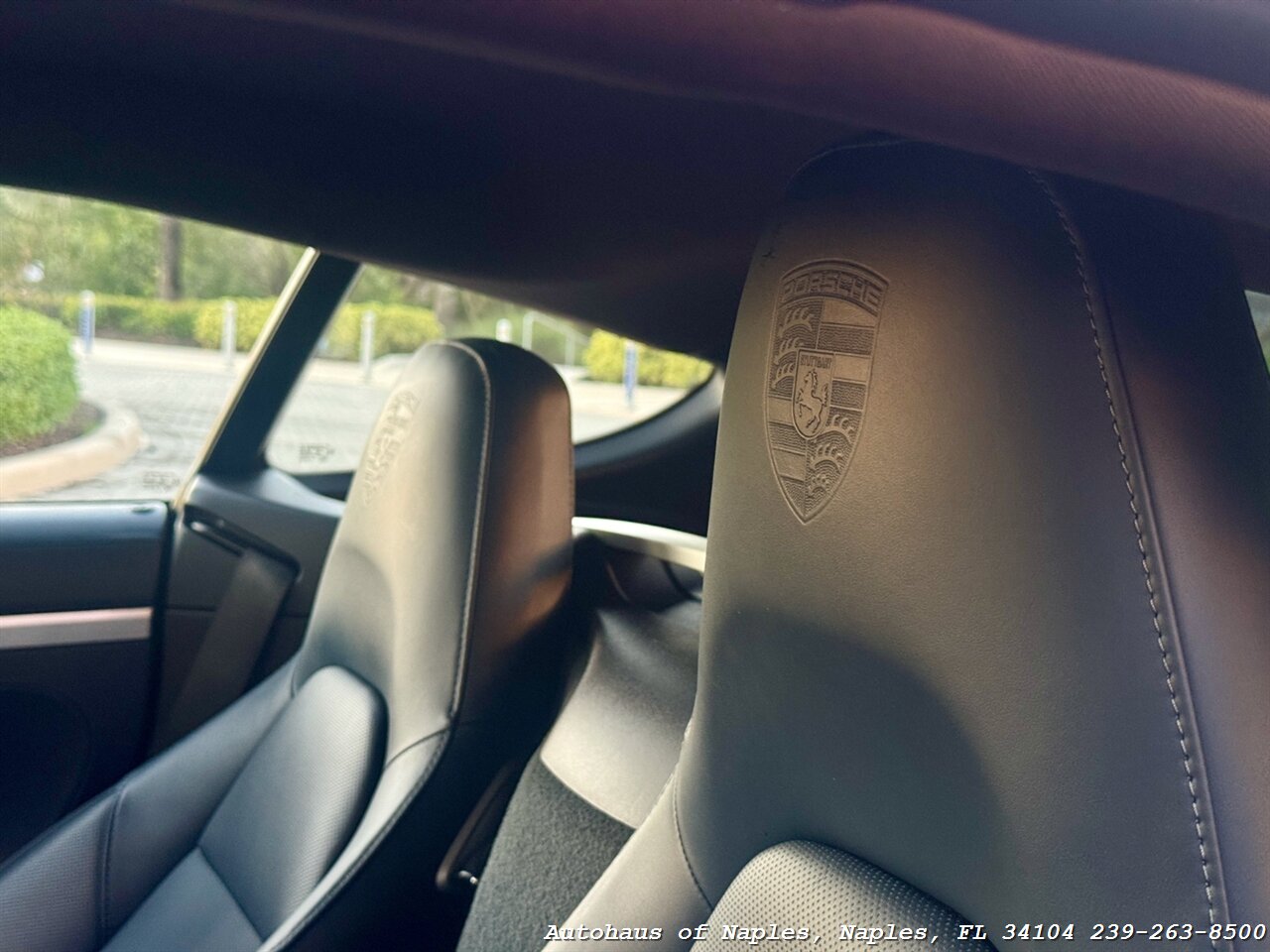 2017 Porsche 718 Cayman   - Photo 32 - Naples, FL 34104
