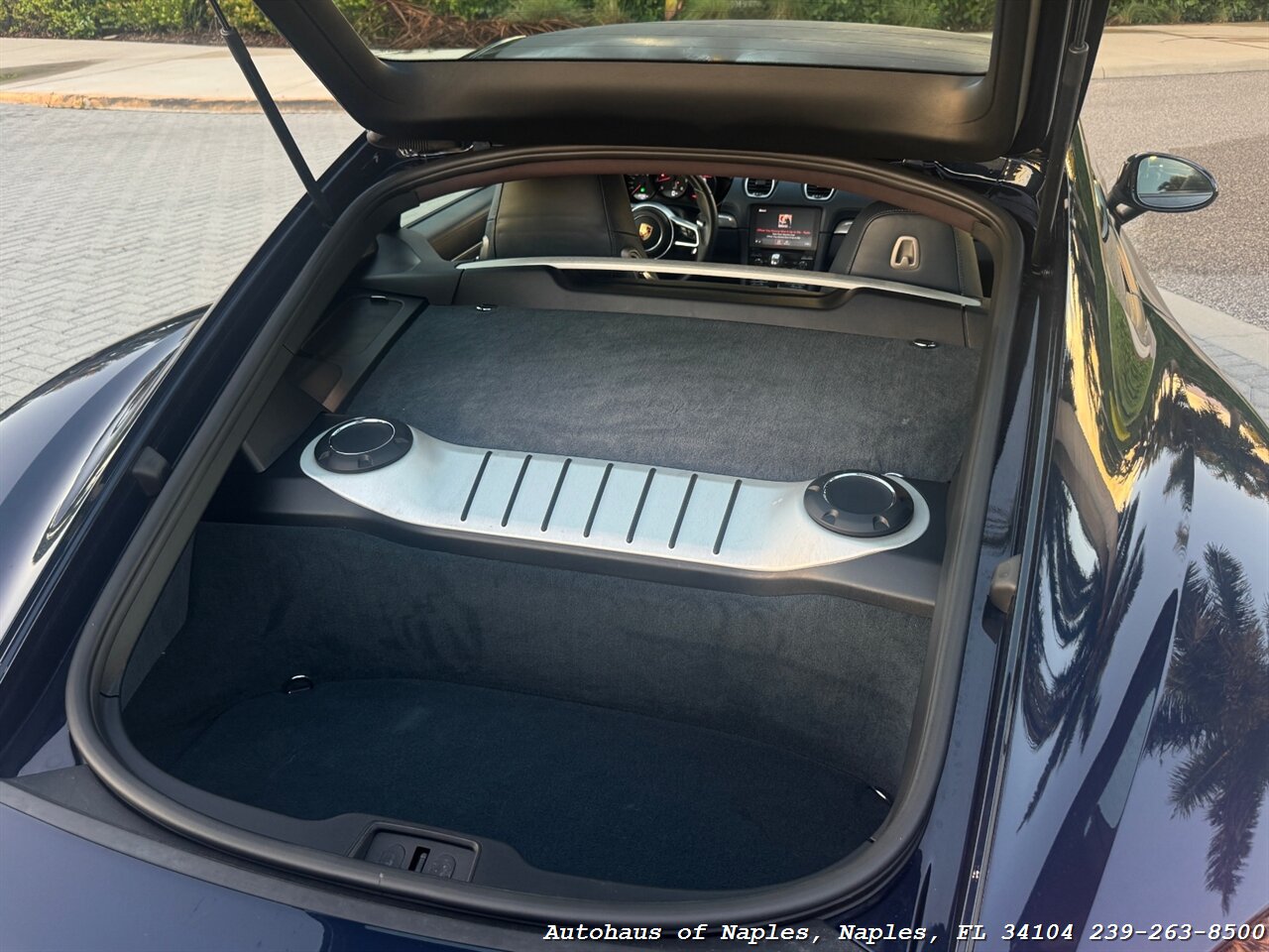 2017 Porsche 718 Cayman   - Photo 34 - Naples, FL 34104