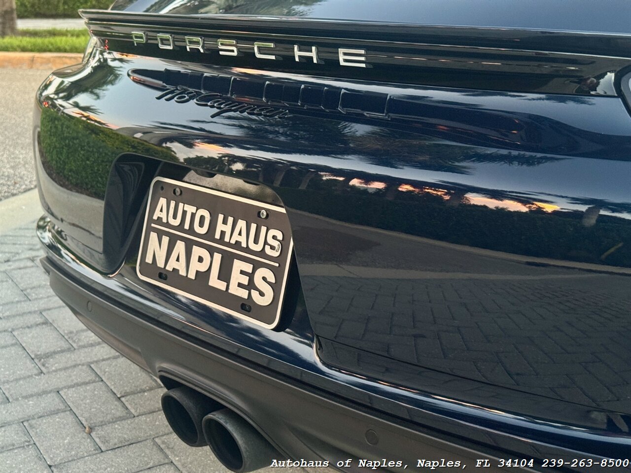 2017 Porsche 718 Cayman   - Photo 14 - Naples, FL 34104