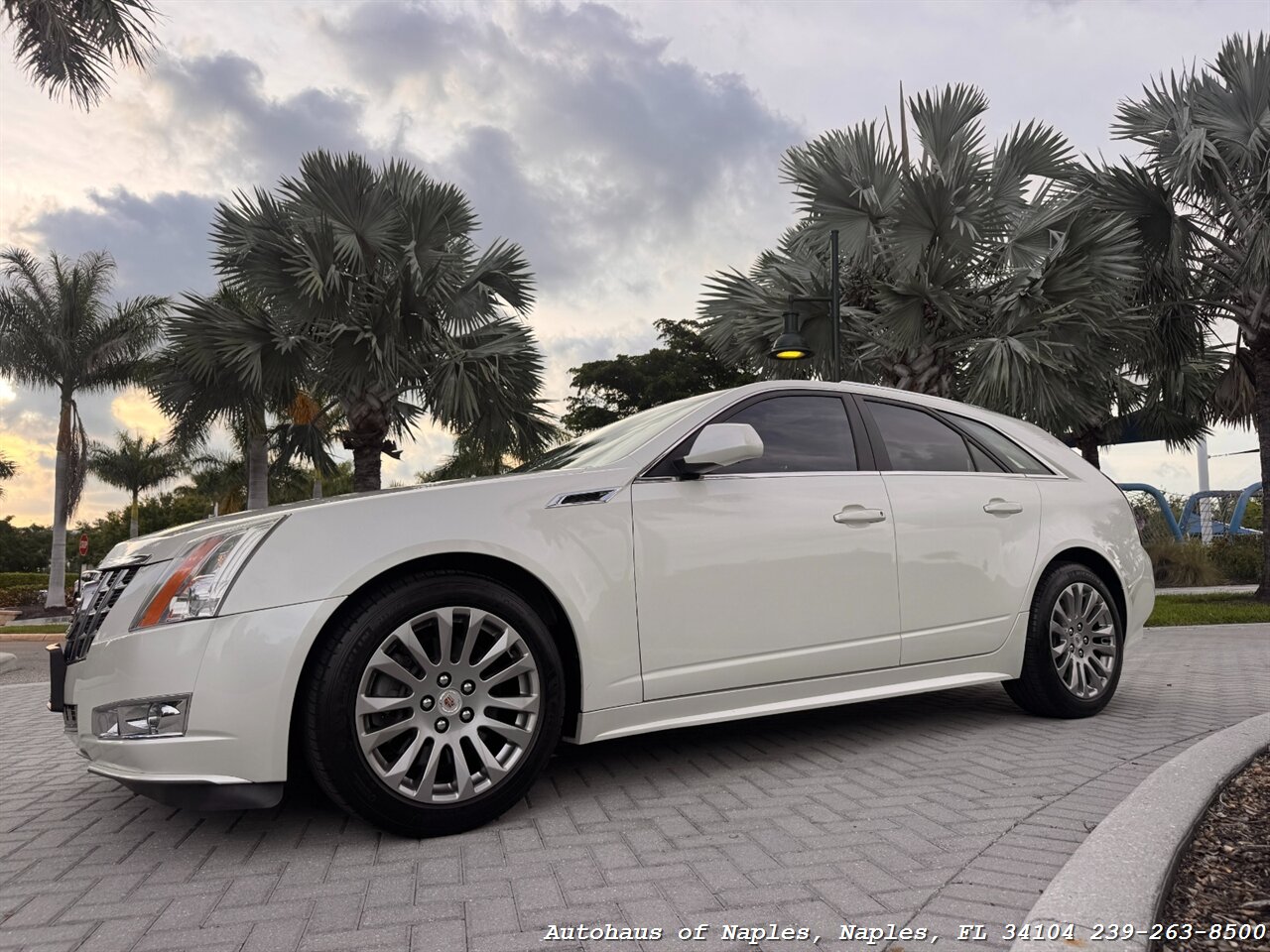 2013 Cadillac CTS 3.6L Performance   - Photo 8 - Naples, FL 34104