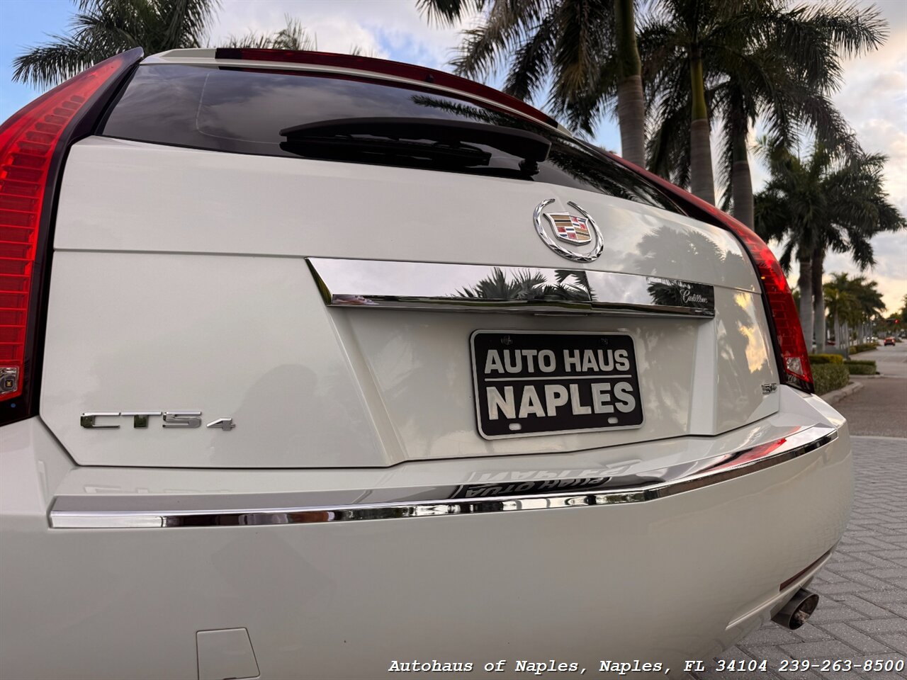 2013 Cadillac CTS 3.6L Performance   - Photo 11 - Naples, FL 34104