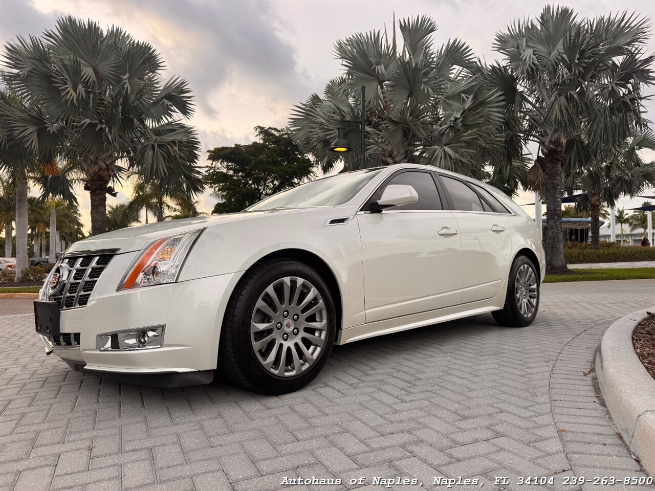 2013 Cadillac CTS 3.6L Performance   - Photo 7 - Naples, FL 34104