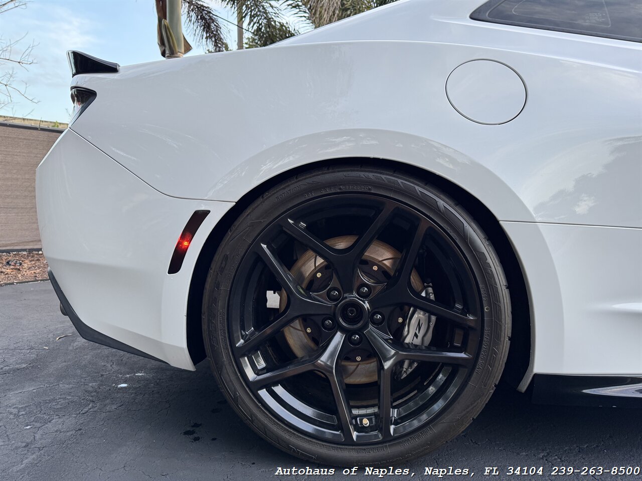 2018 Chevrolet Camaro Track Car - Photo 10 - Naples, FL 34104