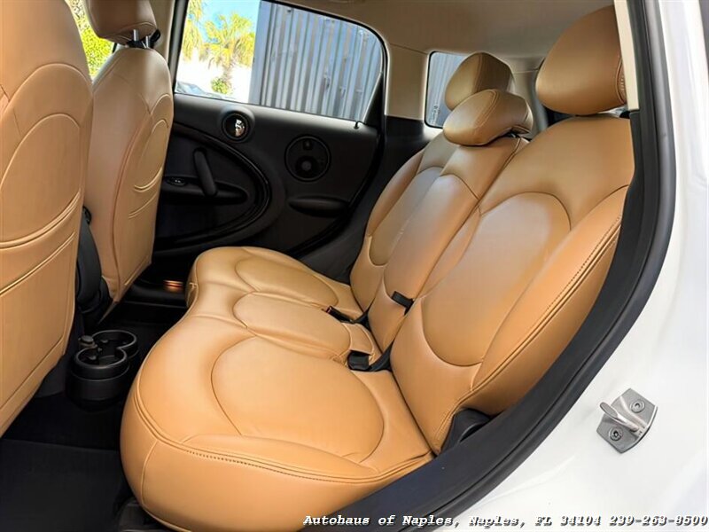 2016 MINI Countryman Cooper S   - Photo 18 - Naples, FL 34104