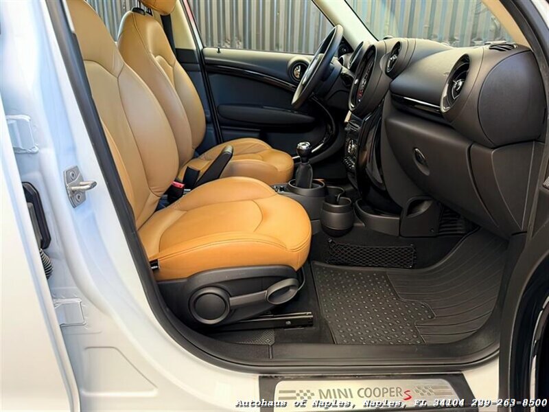 2016 MINI Countryman Cooper S   - Photo 21 - Naples, FL 34104