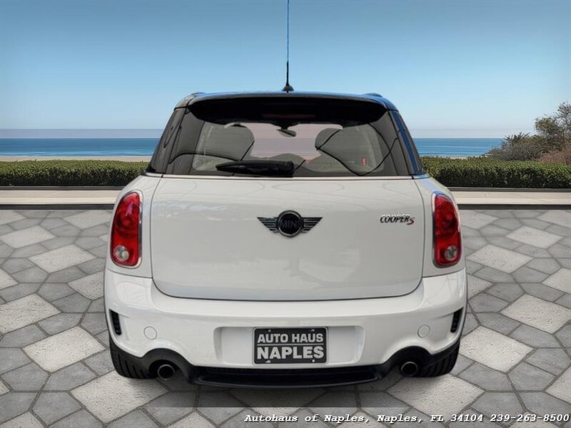 2016 MINI Countryman Cooper S   - Photo 7 - Naples, FL 34104