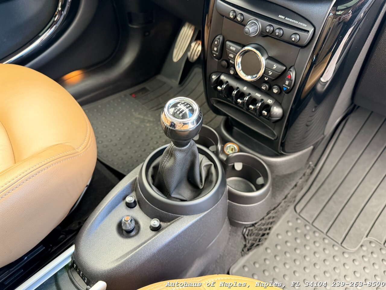 2016 MINI Countryman Cooper S   - Photo 23 - Naples, FL 34104