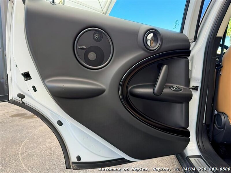 2016 MINI Countryman Cooper S   - Photo 19 - Naples, FL 34104