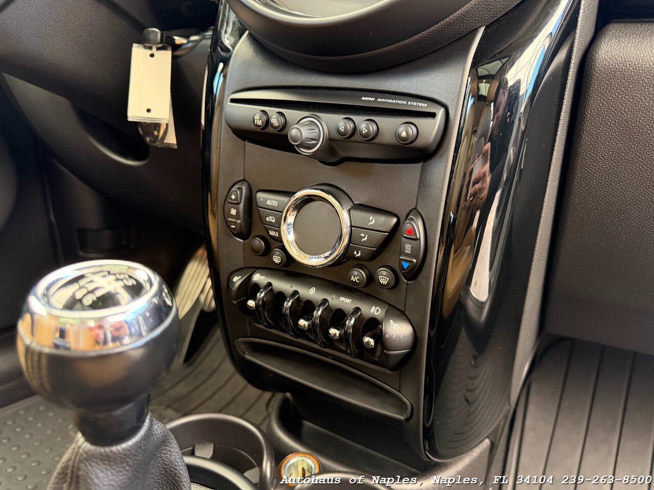 2016 MINI Countryman Cooper S   - Photo 24 - Naples, FL 34104