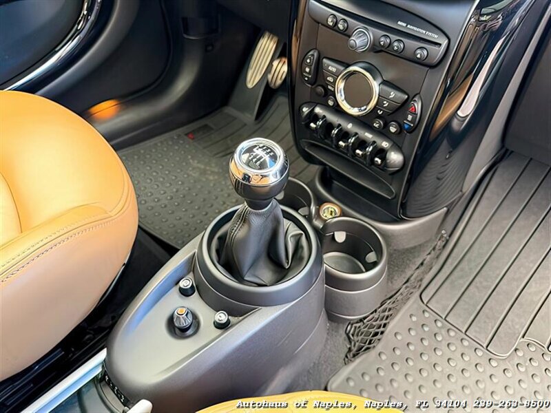 2016 MINI Countryman Cooper S   - Photo 23 - Naples, FL 34104