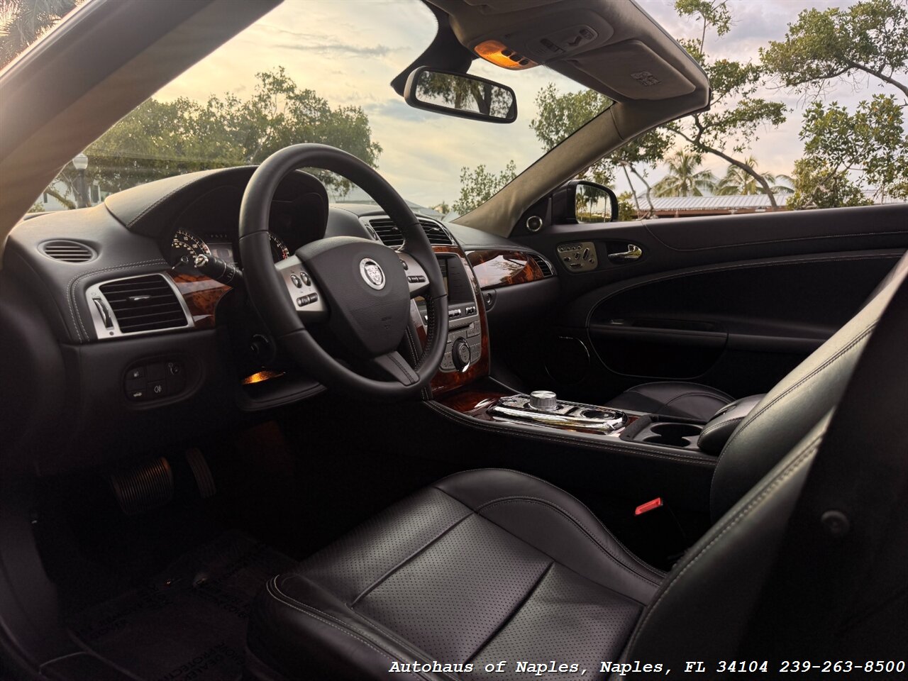 2011 Jaguar XK - Photo 17 - Naples, FL 34104