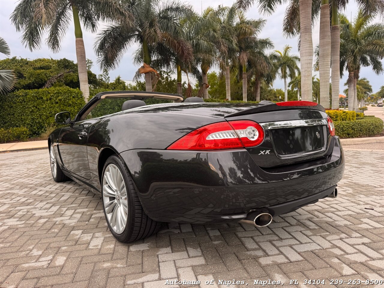 2011 Jaguar XK - Photo 5 - Naples, FL 34104