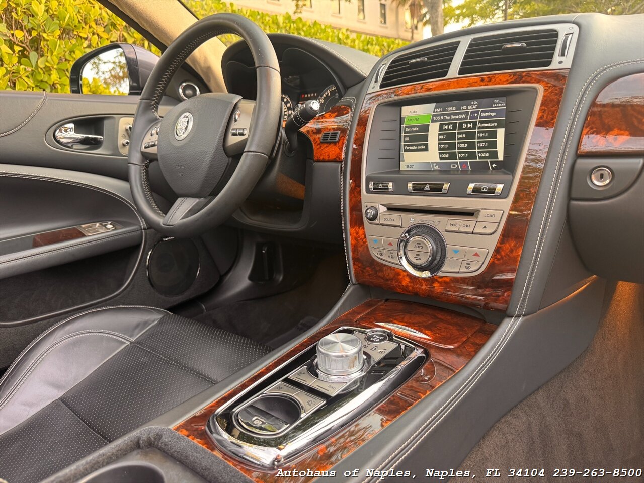 2011 Jaguar XK - Photo 13 - Naples, FL 34104