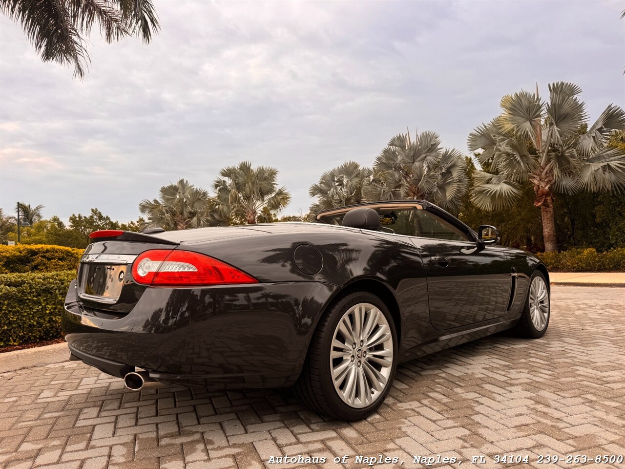 2011 Jaguar XK - Photo 9 - Naples, FL 34104
