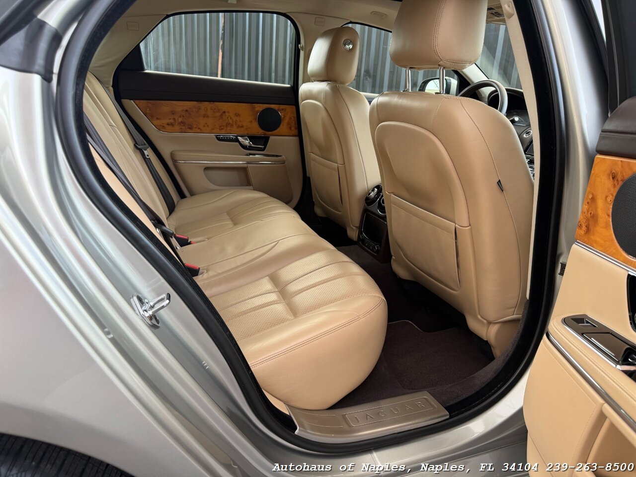 2011 Jaguar XJ - Photo 22 - Naples, FL 34104