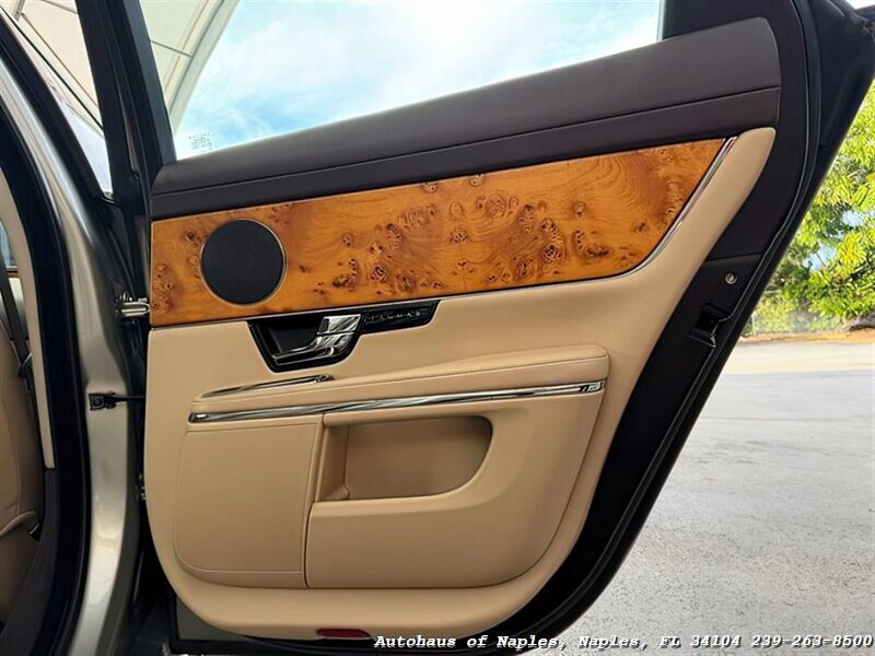 2011 Jaguar XJ - Photo 24 - Naples, FL 34104