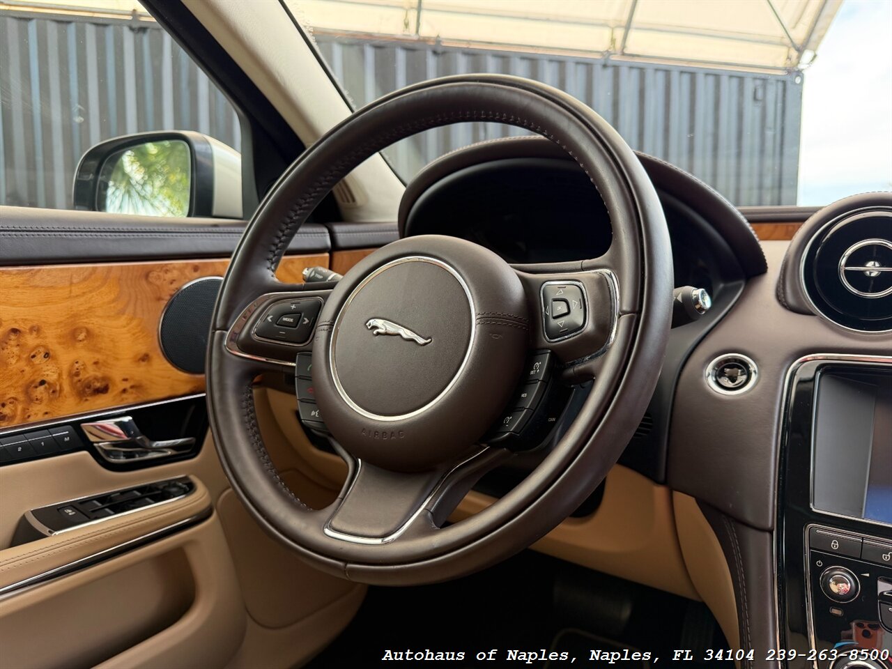 2011 Jaguar XJ - Photo 28 - Naples, FL 34104