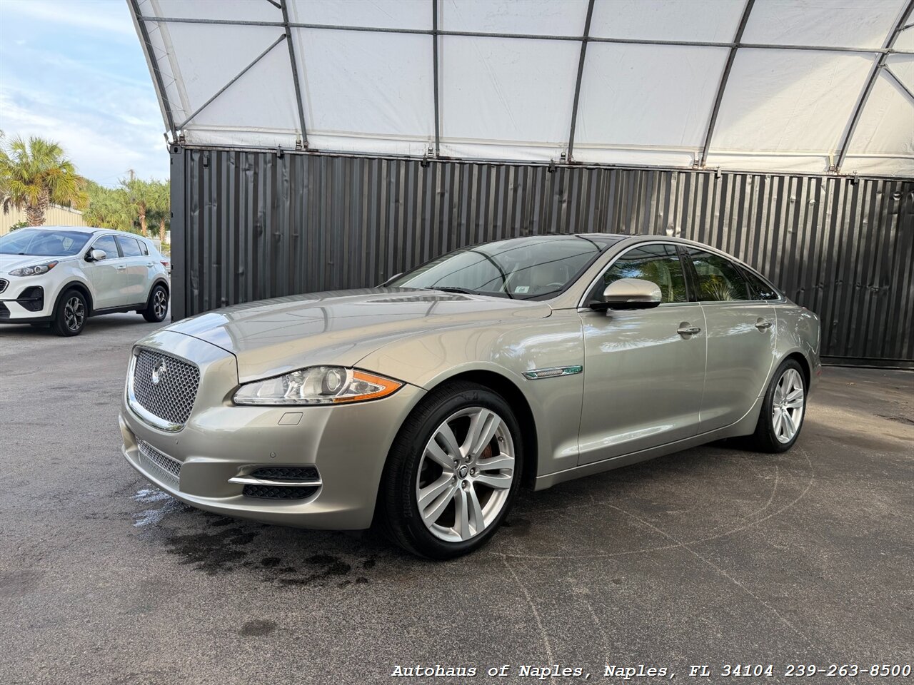 2011 Jaguar XJ - Photo 4 - Naples, FL 34104