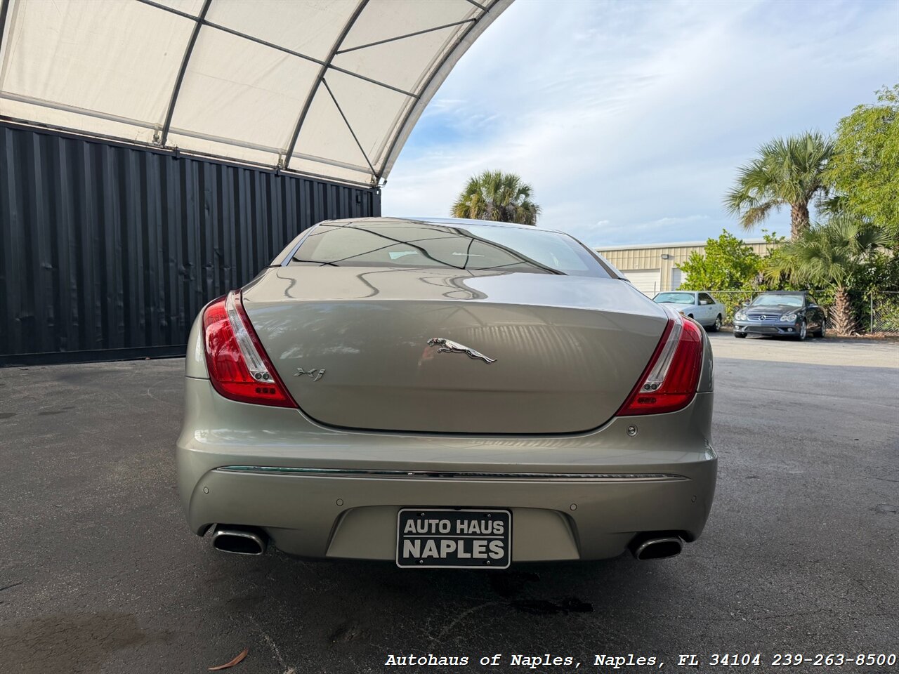 2011 Jaguar XJ - Photo 7 - Naples, FL 34104