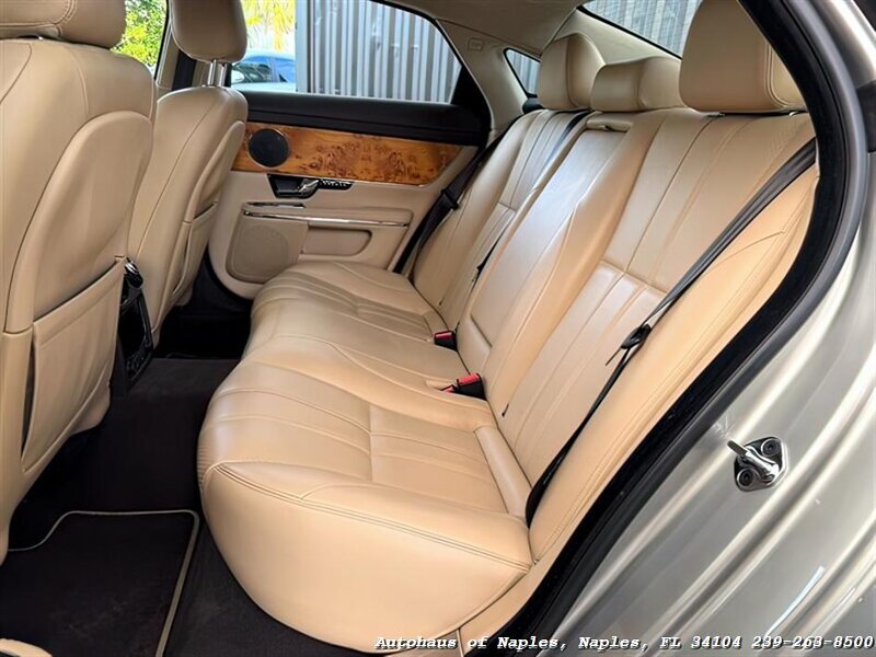 2011 Jaguar XJ - Photo 20 - Naples, FL 34104