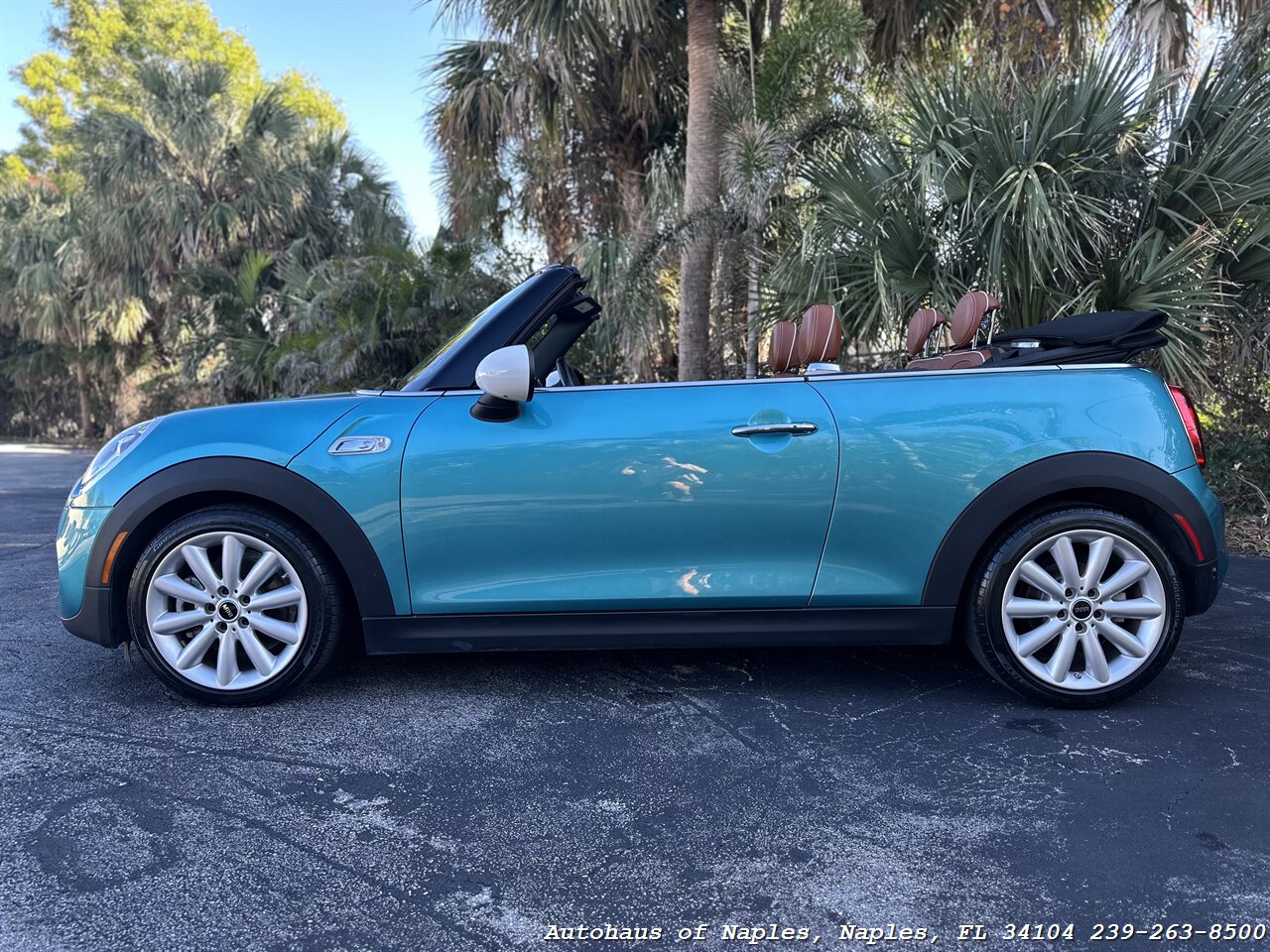 2017 MINI Convertible Cooper S   - Photo 6 - Naples, FL 34104