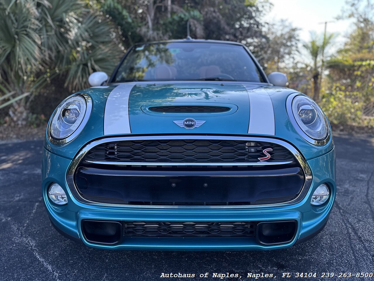 2017 MINI Convertible Cooper S   - Photo 4 - Naples, FL 34104