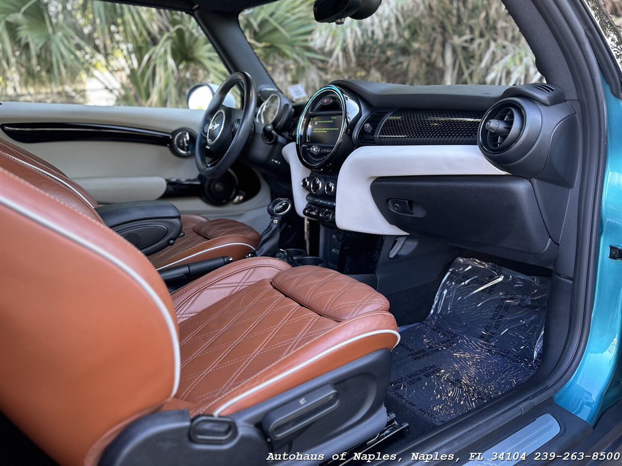 2017 MINI Convertible Cooper S   - Photo 44 - Naples, FL 34104