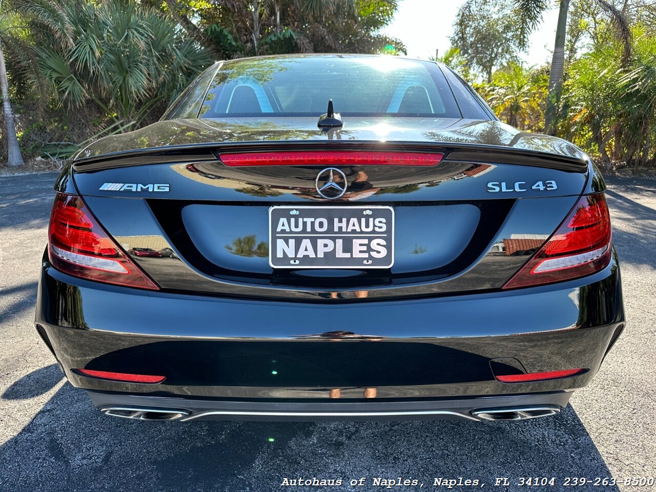 2018 Mercedes-Benz SLC AMG 43   - Photo 11 - Naples, FL 34104