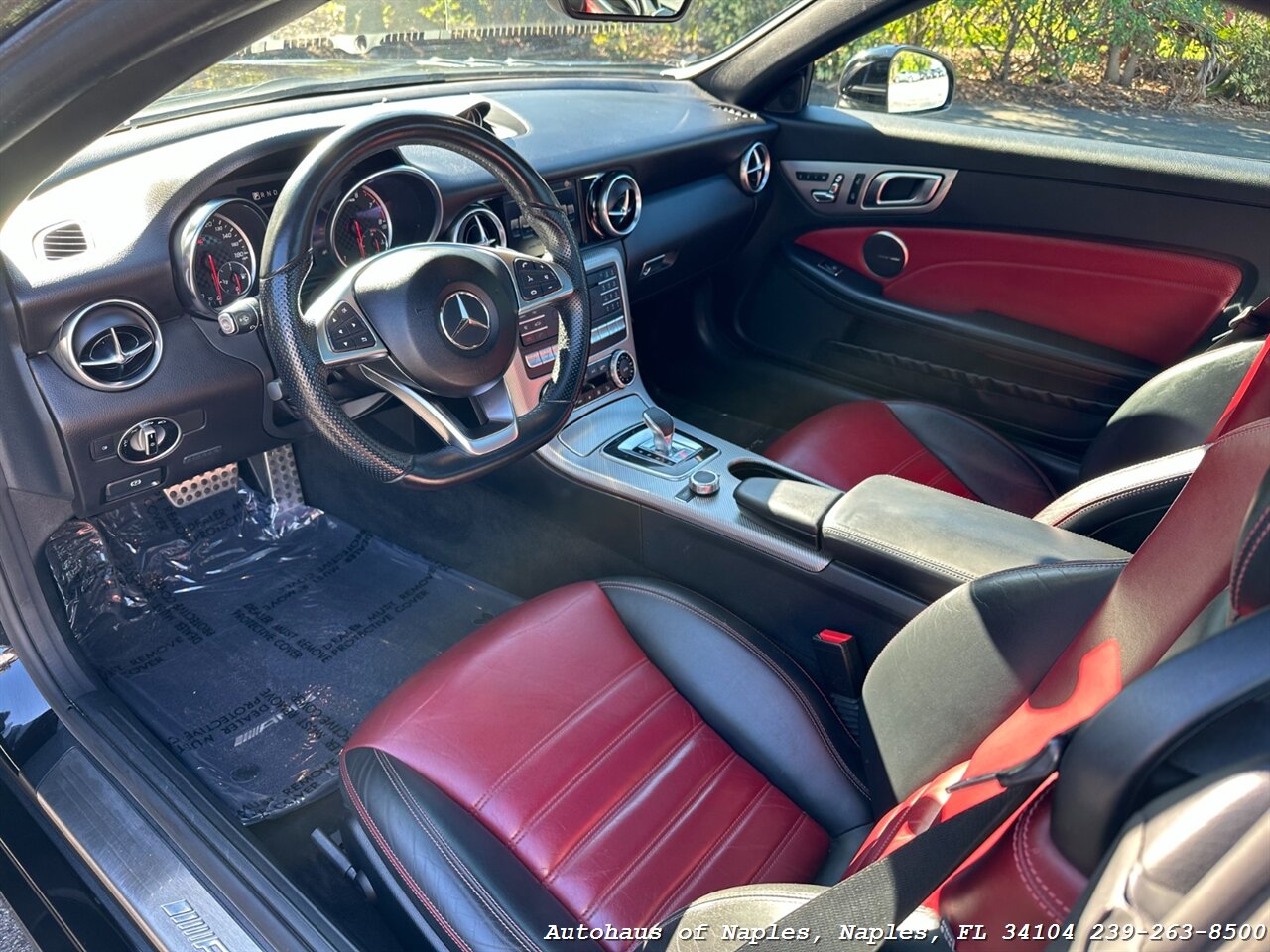 2018 Mercedes-Benz SLC AMG 43   - Photo 20 - Naples, FL 34104