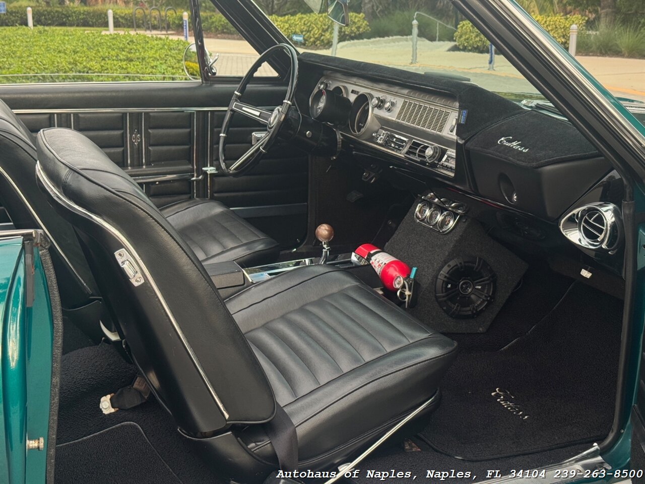 1967 Oldsmobile Cutlass Supreme   - Photo 27 - Naples, FL 34104