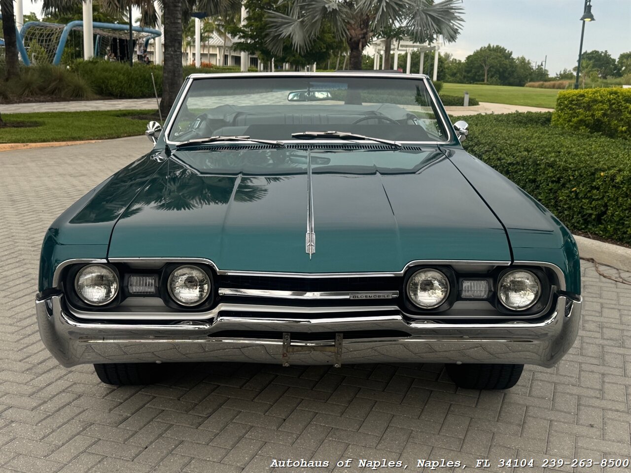 1967 Oldsmobile Cutlass Supreme   - Photo 7 - Naples, FL 34104