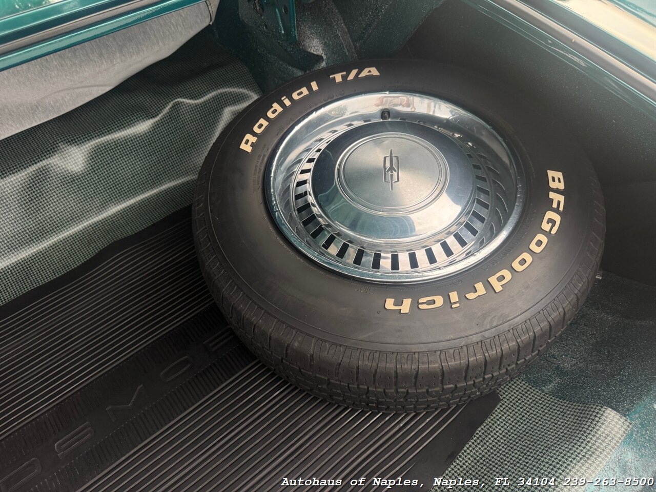 1967 Oldsmobile Cutlass Supreme   - Photo 54 - Naples, FL 34104