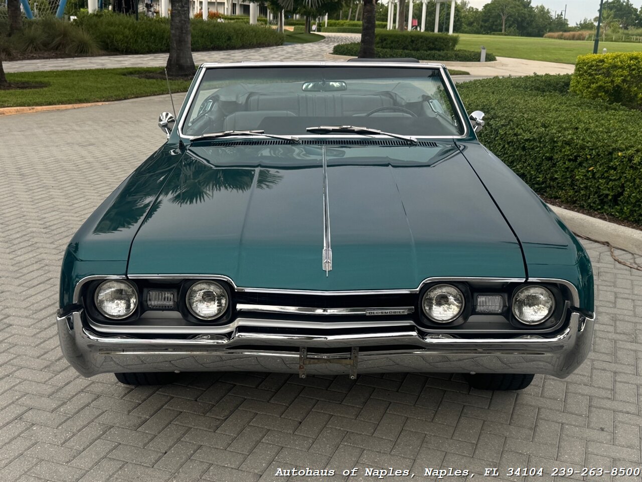 1967 Oldsmobile Cutlass Supreme   - Photo 8 - Naples, FL 34104