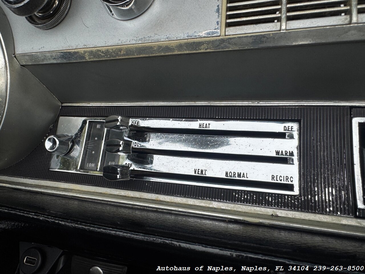 1967 Oldsmobile Cutlass Supreme   - Photo 33 - Naples, FL 34104