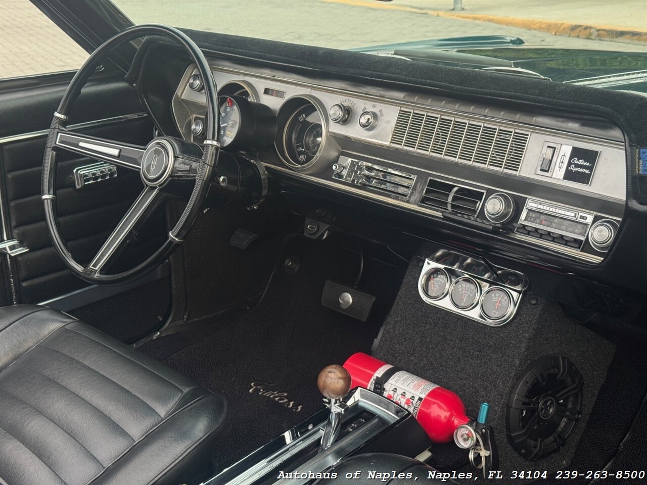1967 Oldsmobile Cutlass Supreme   - Photo 29 - Naples, FL 34104