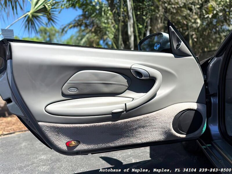 2003 Porsche 911 Carrera   - Photo 32 - Naples, FL 34104