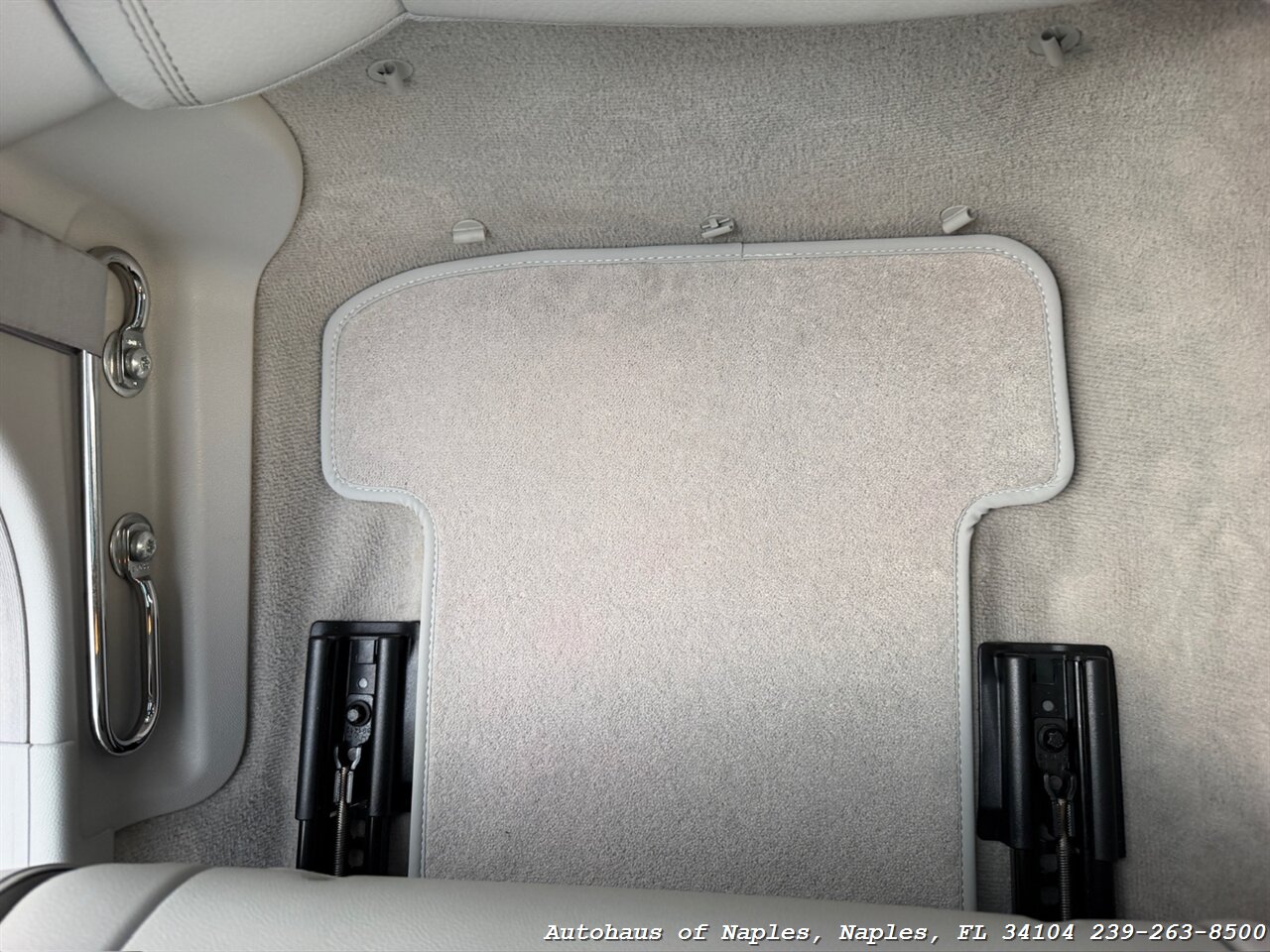 2013 Mercedes-Benz E 350 - Photo 42 - Naples, FL 34104
