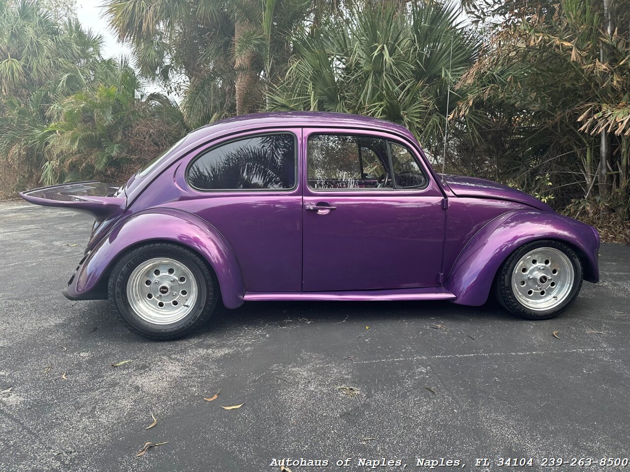 1973 Volkswagen Beetle   - Photo 22 - Naples, FL 34104