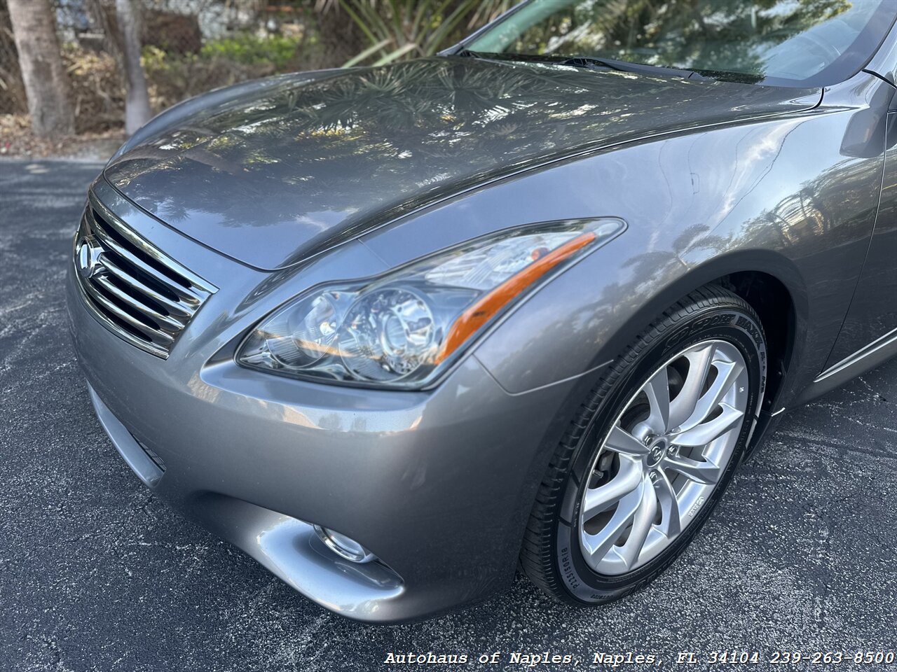 2013 INFINITI G37 Convertible   - Photo 11 - Naples, FL 34104