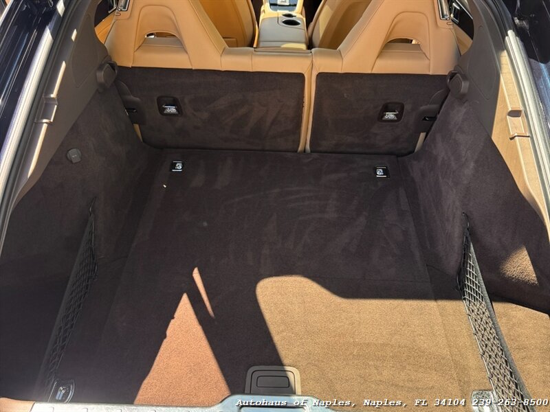 2020 Porsche Panamera   - Photo 30 - Naples, FL 34104