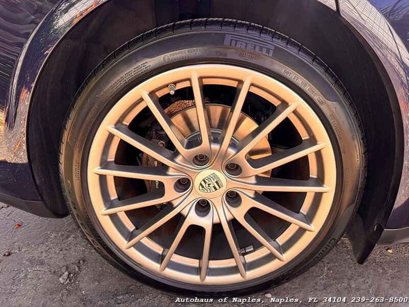 2020 Porsche Panamera   - Photo 35 - Naples, FL 34104