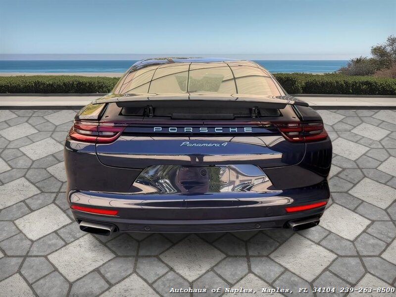 2020 Porsche Panamera   - Photo 5 - Naples, FL 34104